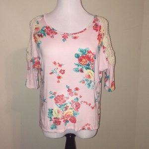 Rue21 floral & crochet tunic